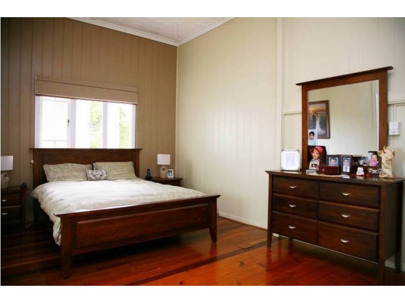 102 North Street, Maryborough QLD 4650