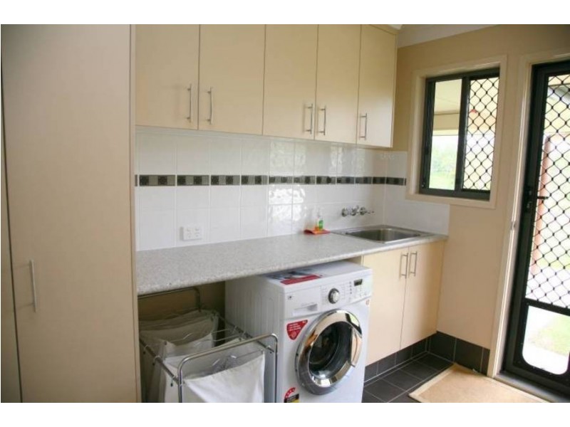 Oakhurst QLD 4650