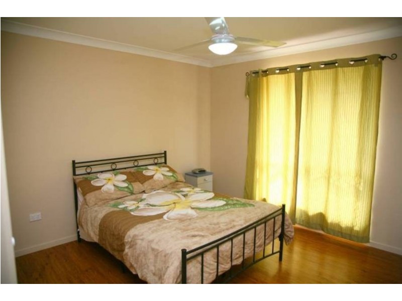 Oakhurst QLD 4650