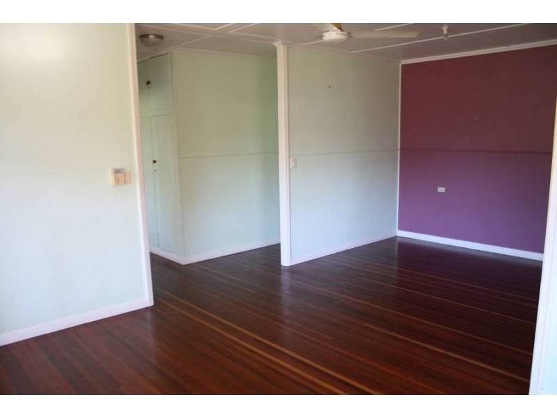 6 Wynne Parade, Maryborough QLD 4650