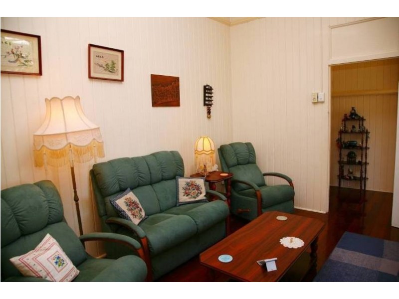 34 North Street, Maryborough QLD 4650