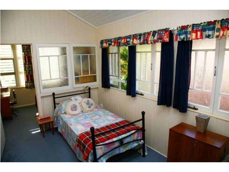 34 North Street, Maryborough QLD 4650