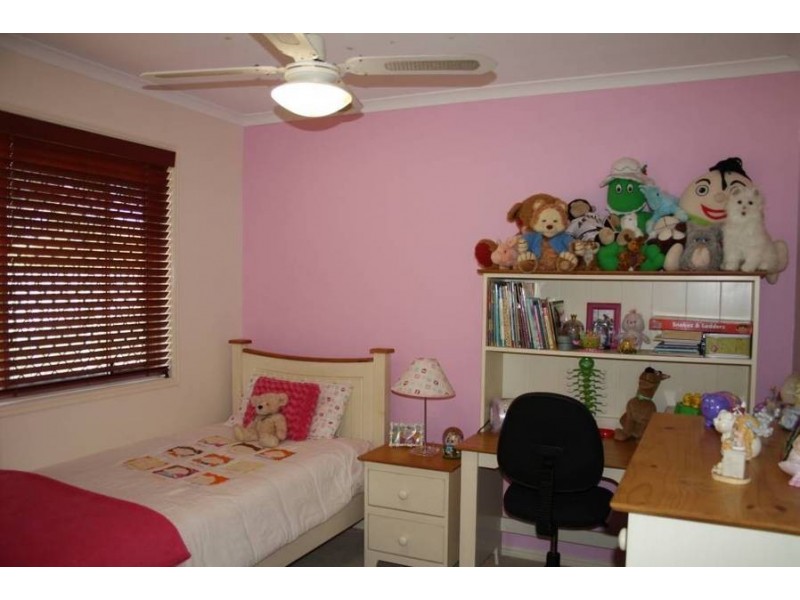 6 Leonard Court, Tinana QLD 4650