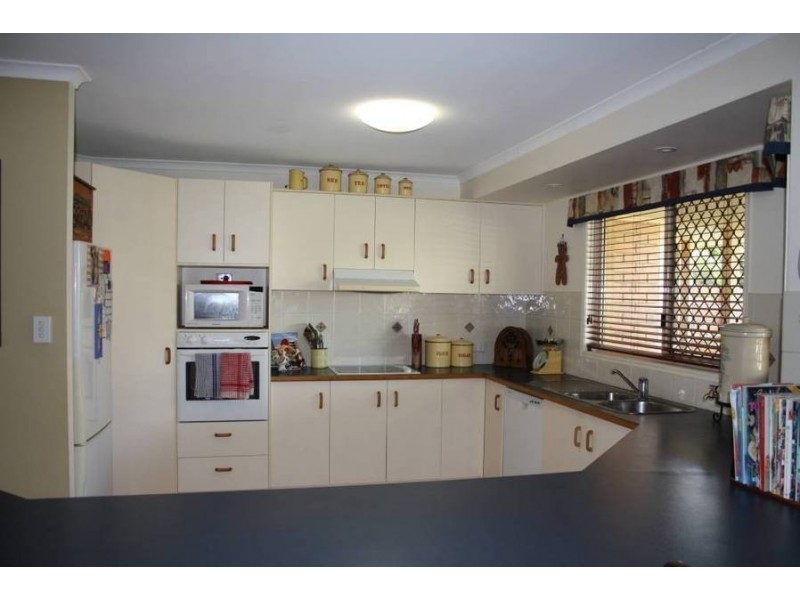 6 Leonard Court, Tinana QLD 4650