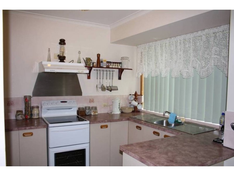 13 Taylor Street, Maryborough QLD 4650