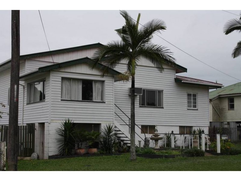 12 Crimmens Street, Maryborough QLD 4650