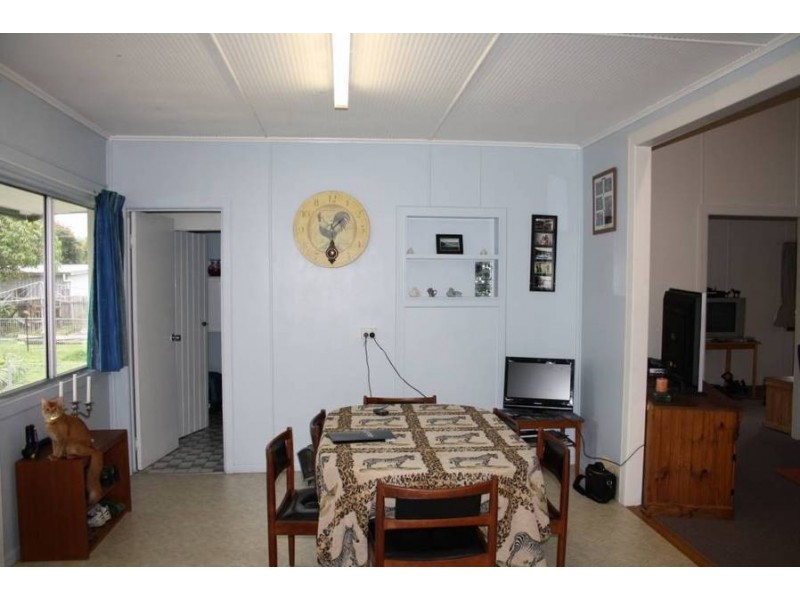 12 Crimmens Street, Maryborough QLD 4650