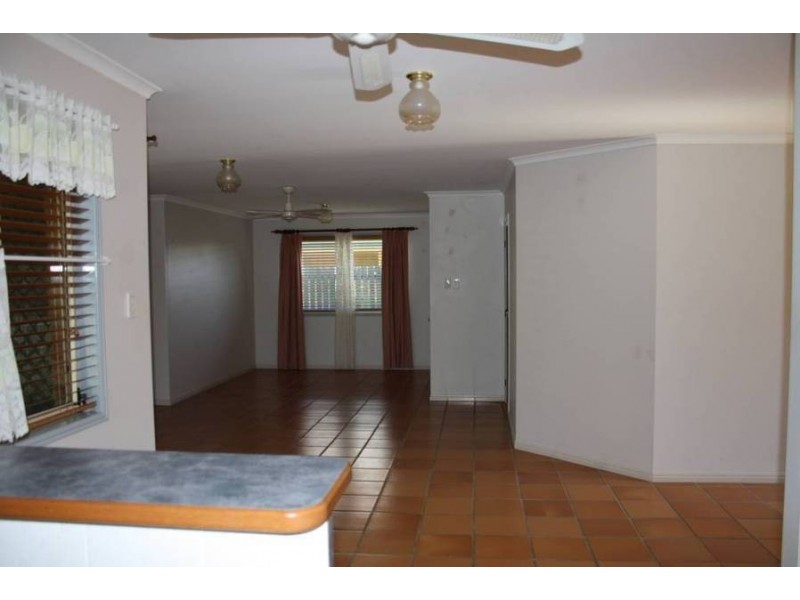 5 Leonard Court, Tinana QLD 4650