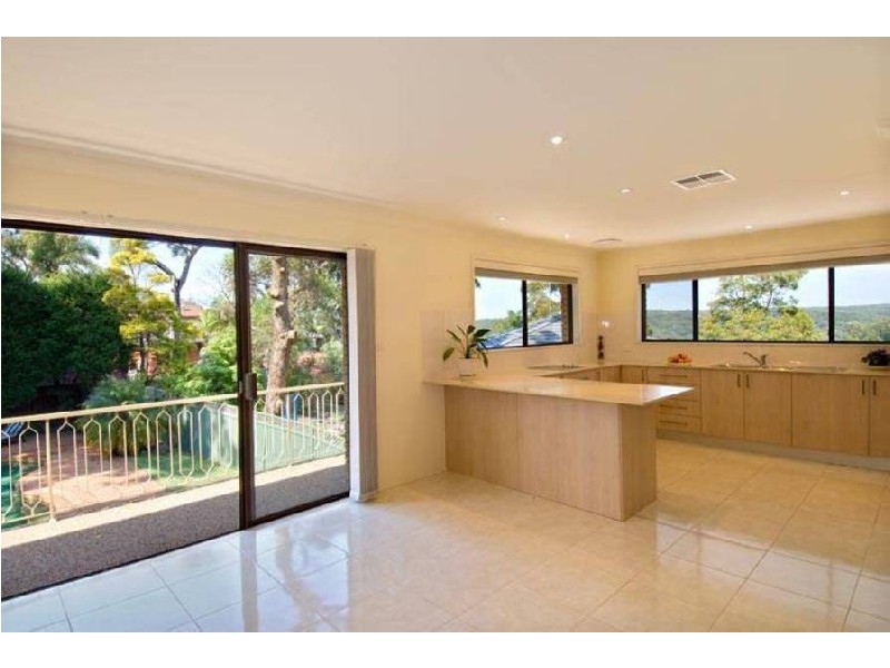 4 Myuna Place, Lilli Pilli NSW 2229