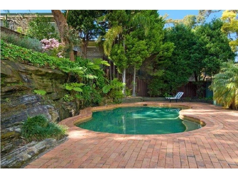 4 Myuna Place, Lilli Pilli NSW 2229