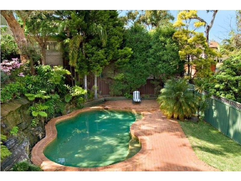 4 Myuna Place, Lilli Pilli NSW 2229