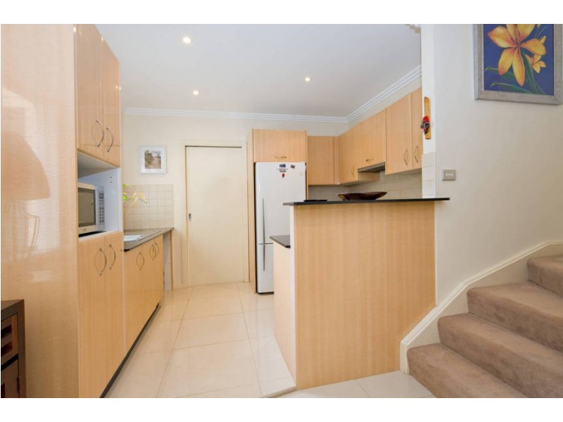 2/278 – 280 Port Hacking Rd, Miranda NSW 2228