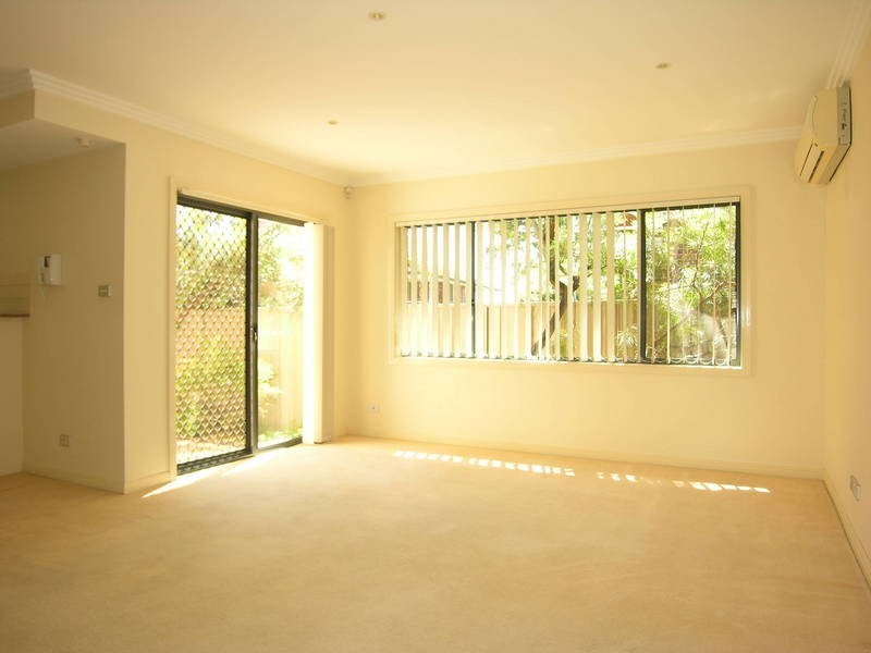 3/278 – 280 Port Hacking Rd, Miranda NSW 2228