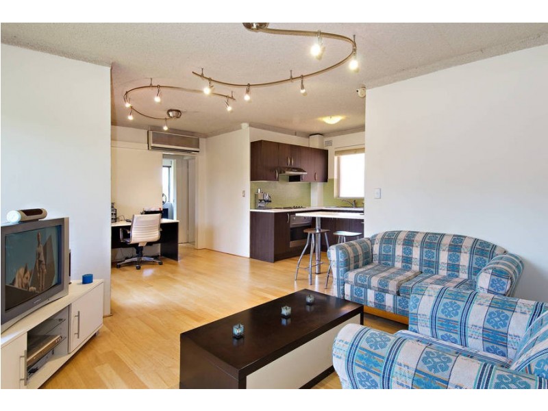 13/35-37 Banksia Road, Caringbah NSW 2229