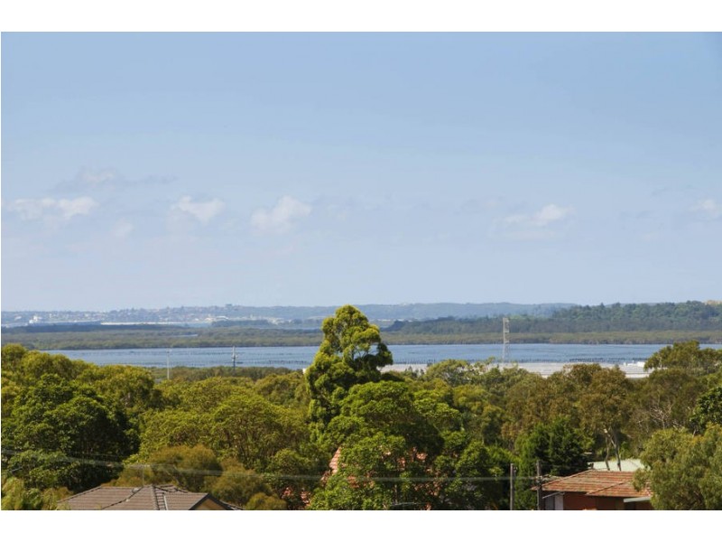 13/35-37 Banksia Road, Caringbah NSW 2229