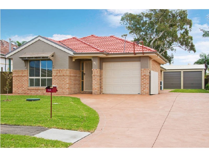 43 Woodfield Blvd, Caringbah NSW 2229