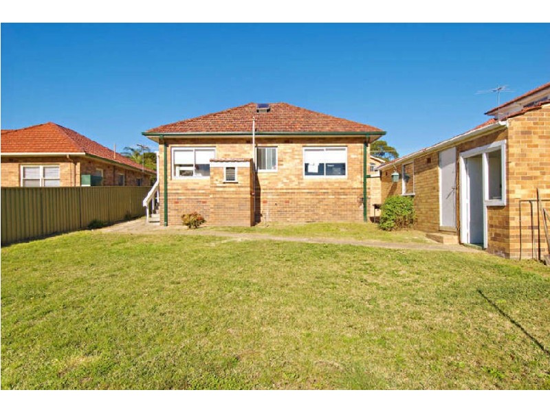 13 Taywood Street, Woolooware NSW 2230