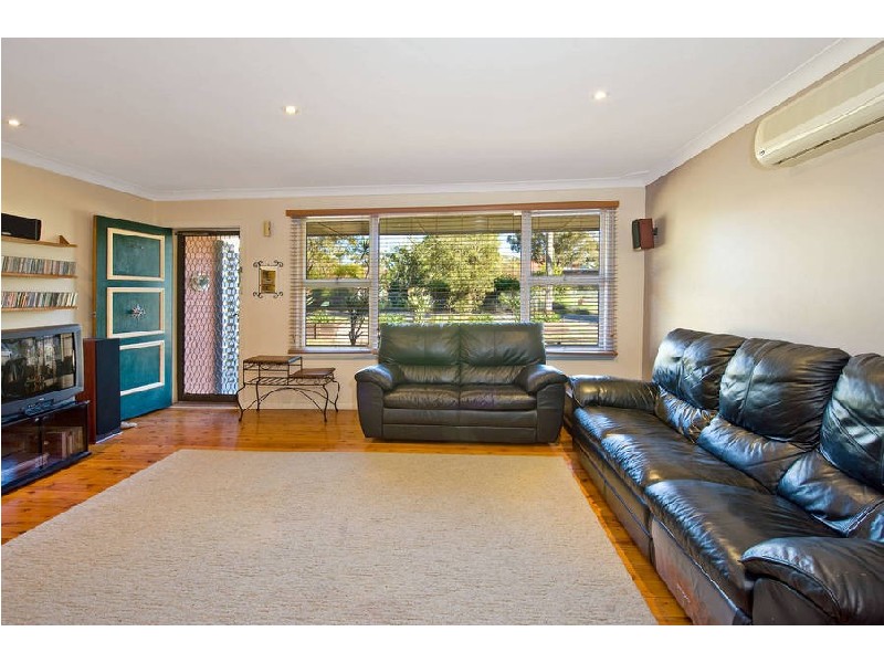 1 Inverness Place, Kareela NSW 2232