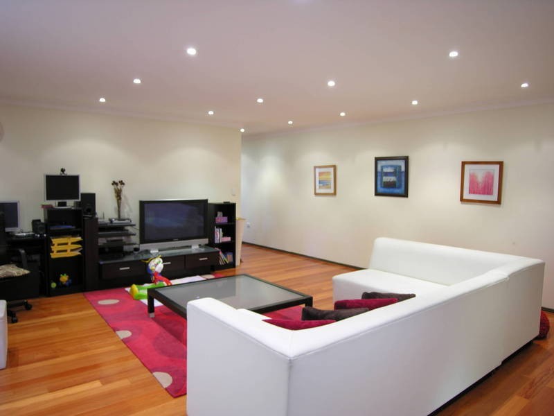 12 Captain Cook Drive, Caringbah NSW 2229