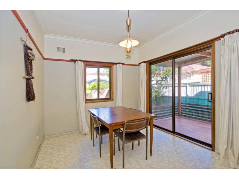 2 Pacific Street, Caringbah NSW 2229