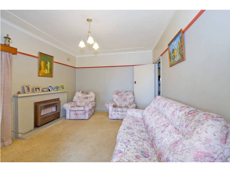 2 Pacific Street, Caringbah NSW 2229