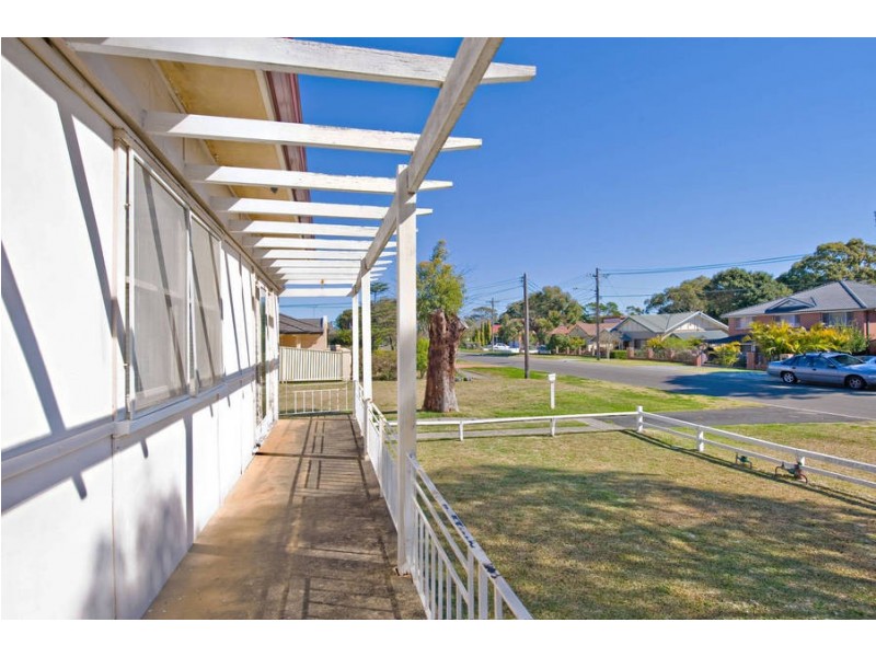 2 Pacific Street, Caringbah NSW 2229