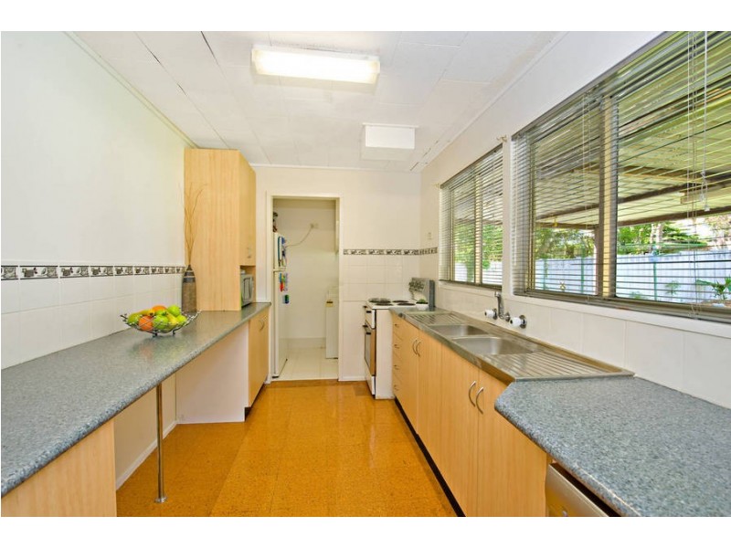38 Leonay Street, Sutherland NSW 2232