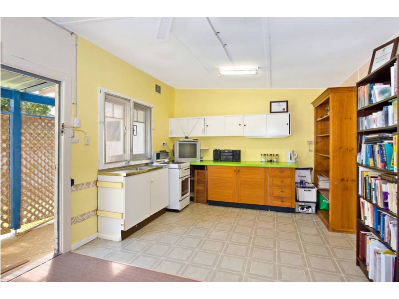 38 Leonay Street, Sutherland NSW 2232