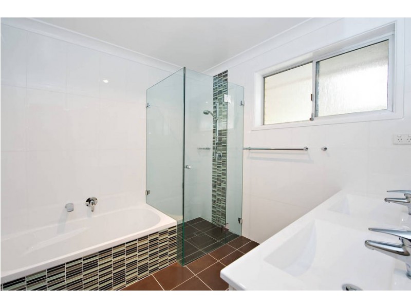 17 Kilmarnock Road, Engadine NSW 2233