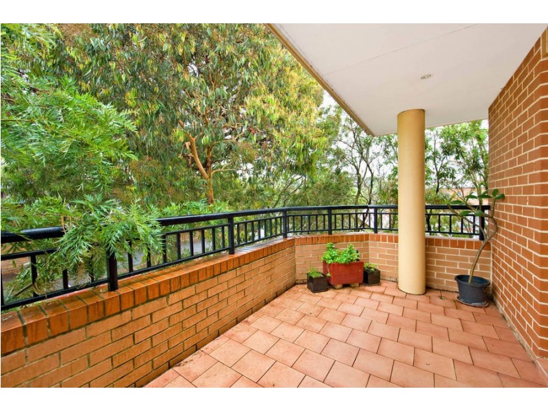 18/20-24 Mansfield Avenue, Caringbah NSW 2229