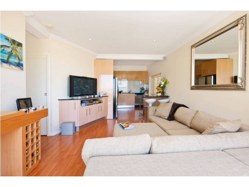 2/4 The Esplanade, Cronulla NSW 2230