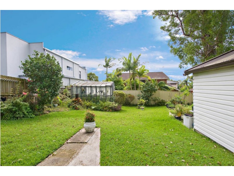 215 Burraneer Bay Road, Caringbah NSW 2229