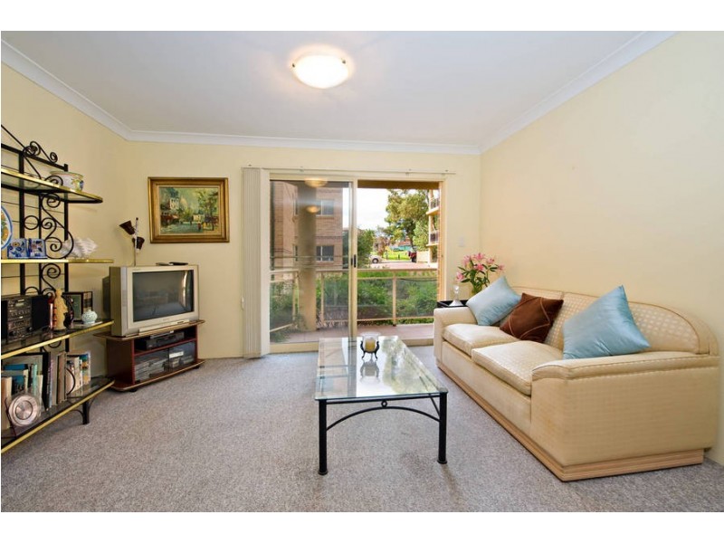 3/94 Linden Street, Sutherland NSW 2232