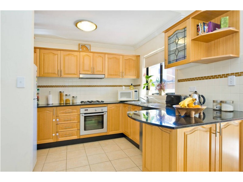 1/11 Wallumatta Rd, Caringbah NSW 2229