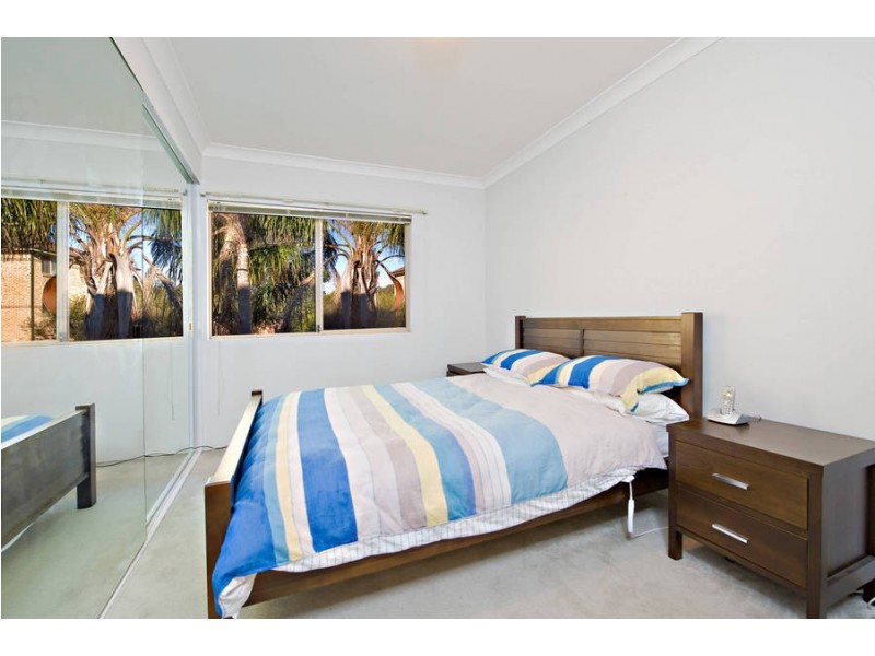9/4 Vista St, Caringbah NSW 2229