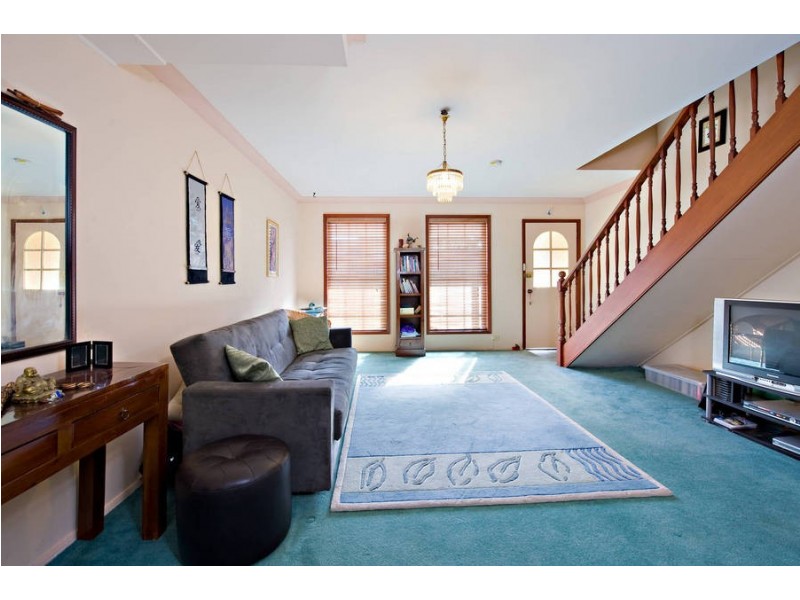 3/8-14 Jacaranda Road, Caringbah NSW 2229