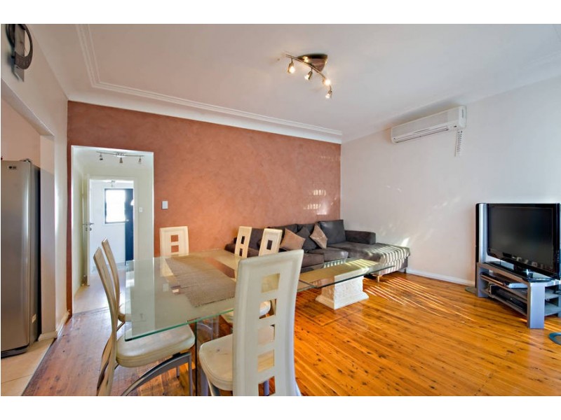 32 Captain Cook Drive, Caringbah NSW 2229