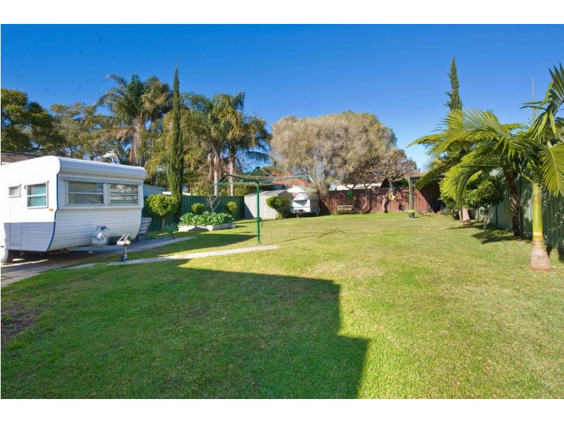 32 Captain Cook Drive, Caringbah NSW 2229