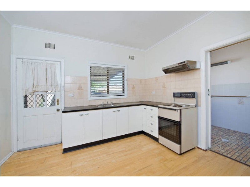 188 Prince Charles Pde, Kurnell NSW 2231