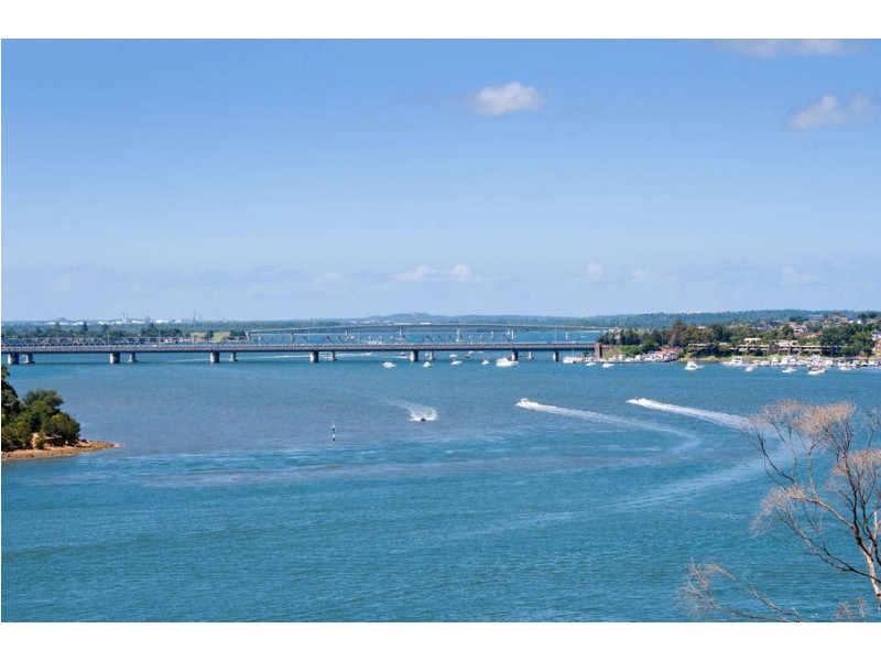 24 Kangaroo Point Road, Kangaroo Point NSW 2224
