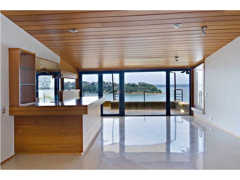 24 Kangaroo Point Road, Kangaroo Point NSW 2224