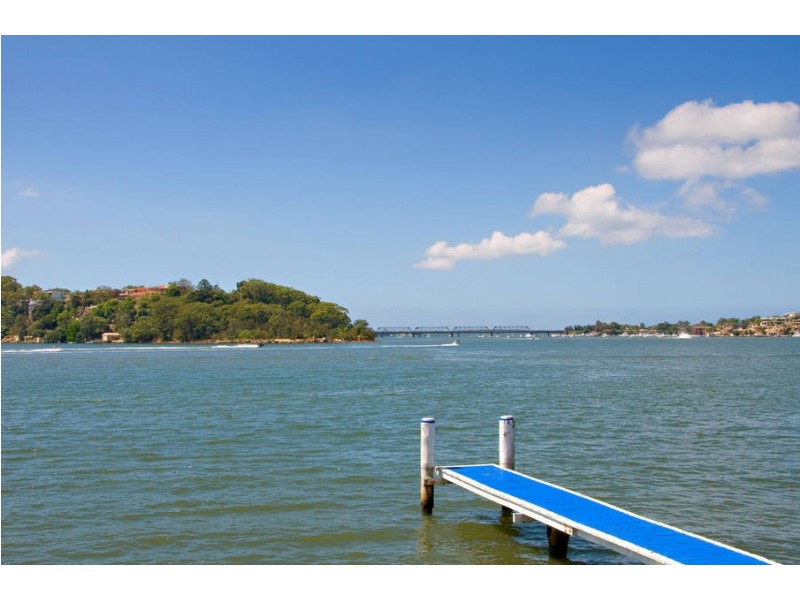 24 Kangaroo Point Road, Kangaroo Point NSW 2224