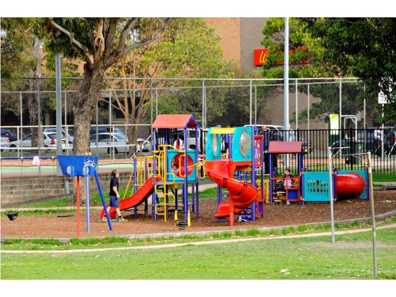 6D/5 Wandella Road, Miranda NSW 2228