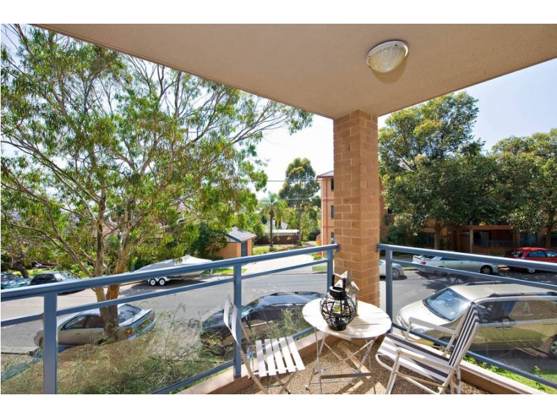 8/9-13 Clubb Crescent, Miranda NSW 2228