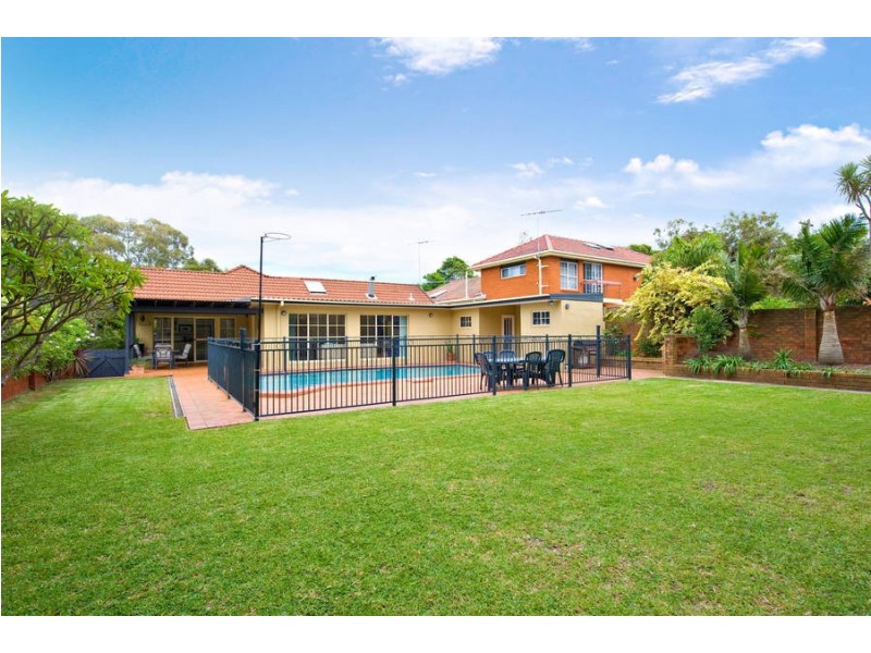 594 Port Hacking Rd, Lilli Pilli NSW 2229