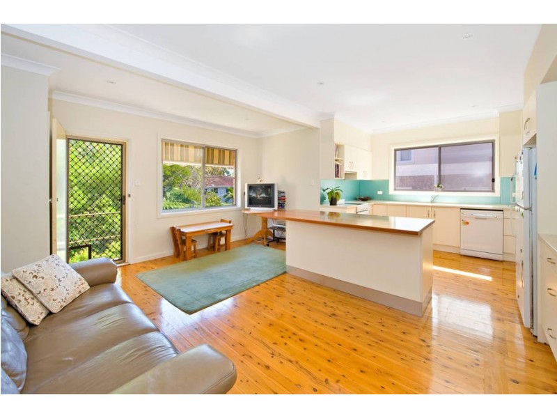 27 Loraine Avenue, Caringbah NSW 2229