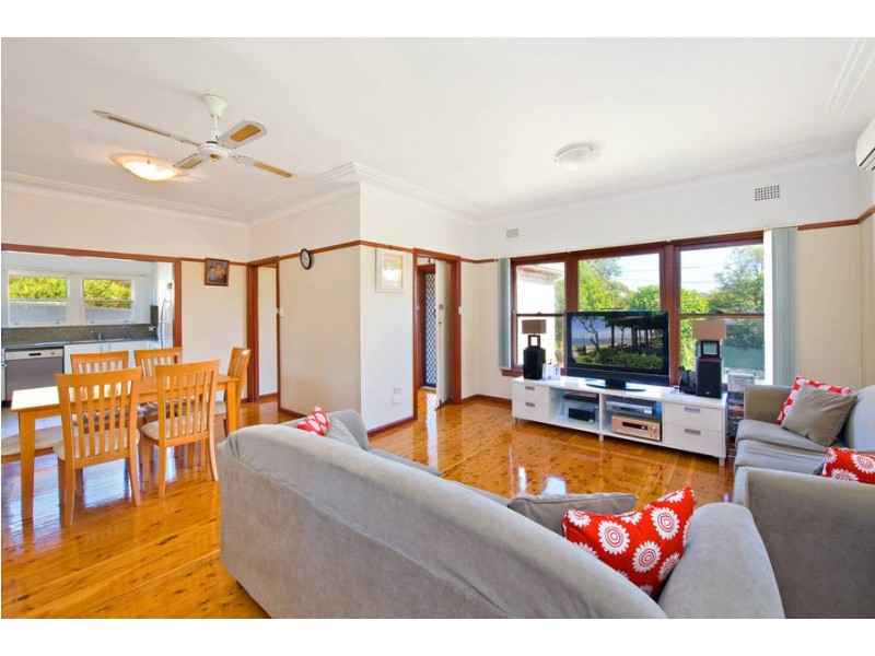 20 Taren Road, Caringbah NSW 2229