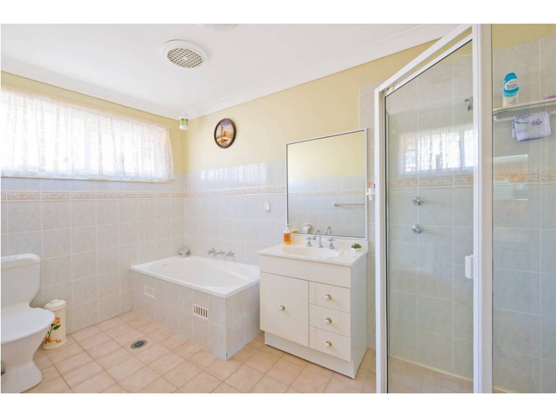 2/16 Bellevue Pde, Caringbah NSW 2229