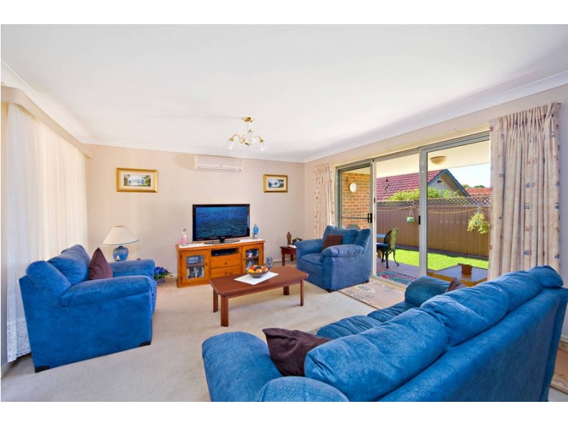 2/16 Bellevue Pde, Caringbah NSW 2229