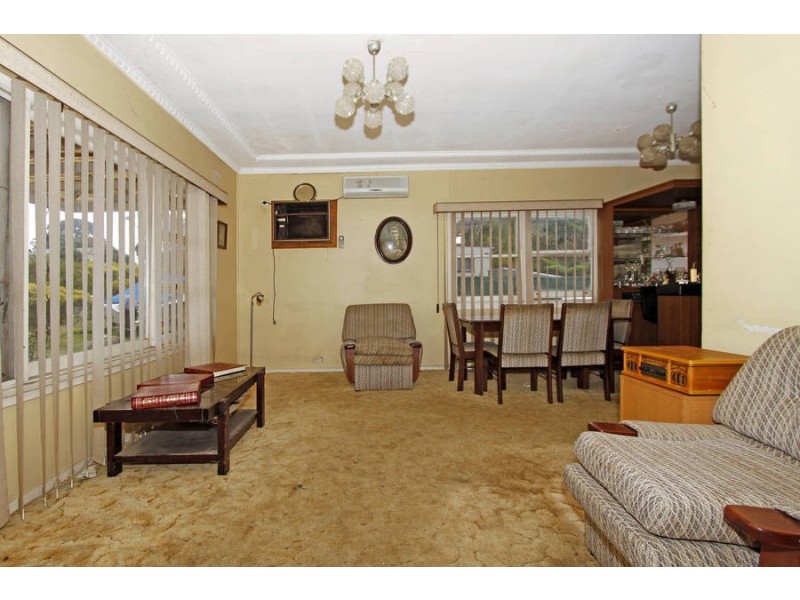 19 Woorak Crescent, Miranda NSW 2228